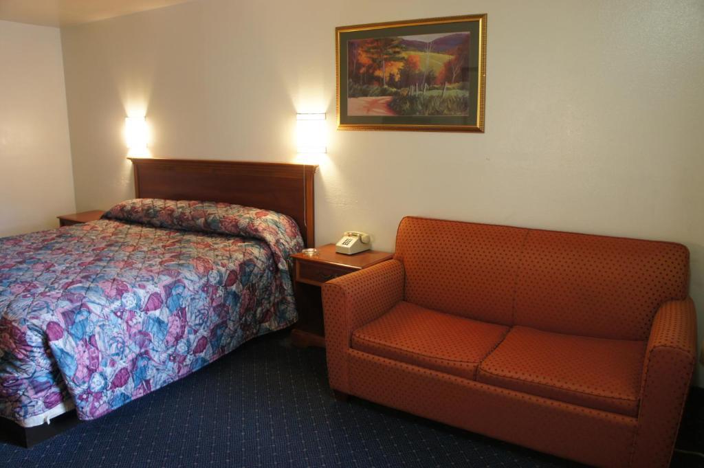 Best Interstate Inn Wheat Ridge Room photo